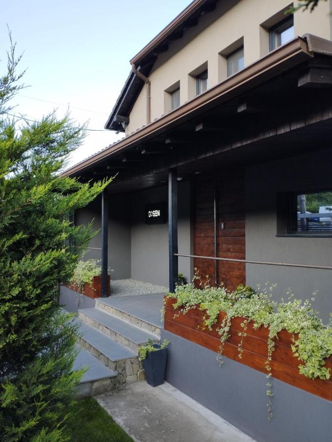 Villa Gosen Sard